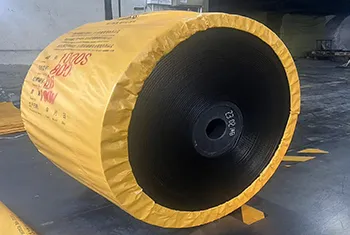 Solid core flame retardant conveyor belt